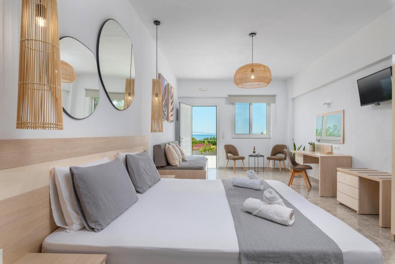 V&C Paradise Apartments Rodhákinon Luaran gambar